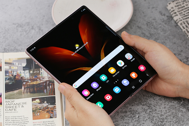 Màn hình gập cao cấp nhất | Galaxy Z Fold 2 Màn hình gập cao cấp nhất | Galaxy Z Fold 2